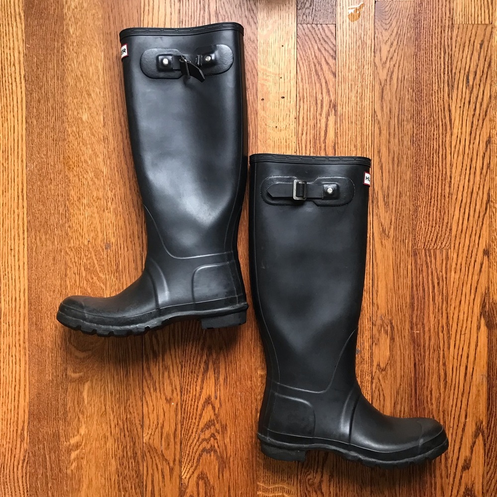 Hunter Boots with Broken Strap Size 39 8F